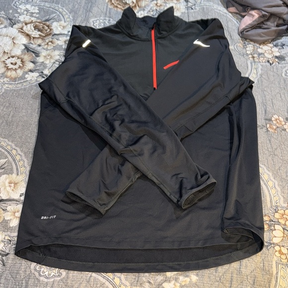 NIKE QUARTER ZIP GREY/ORANGE SWEATER - Picture 1 of 7